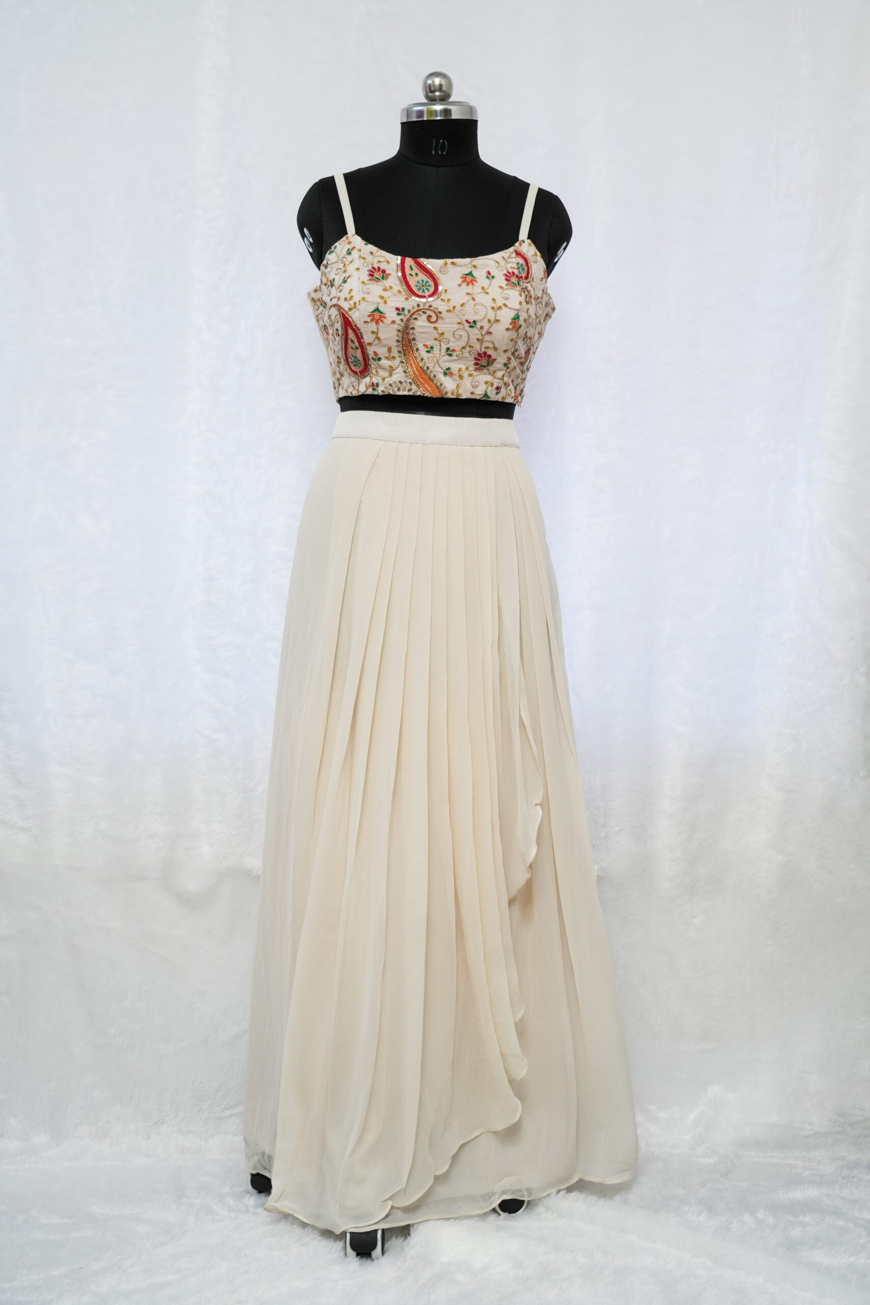 Ivory 3 peice designer set - Image 5